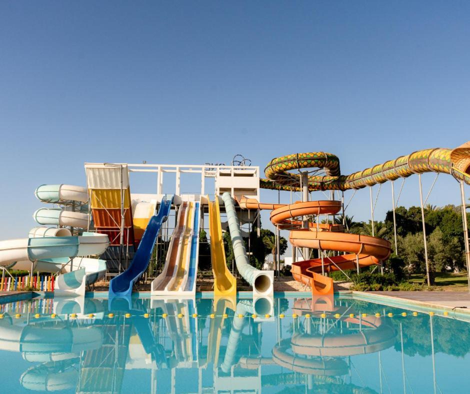 One Resort Aqua Park Монастір Екстер'єр фото